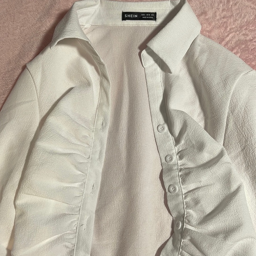 White long sleeve Ruched Blouse size small